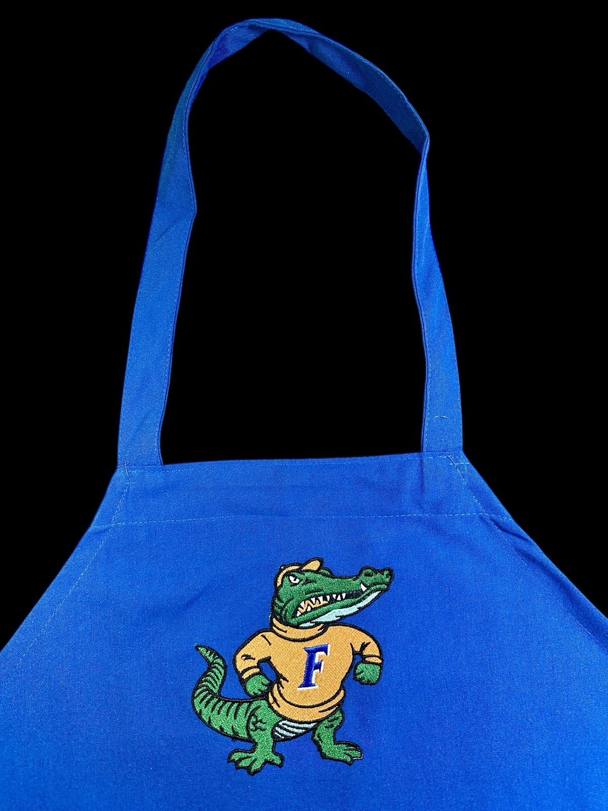 University of Florida (UF) Apron w/No Pockets / 39k Stitches Brand New