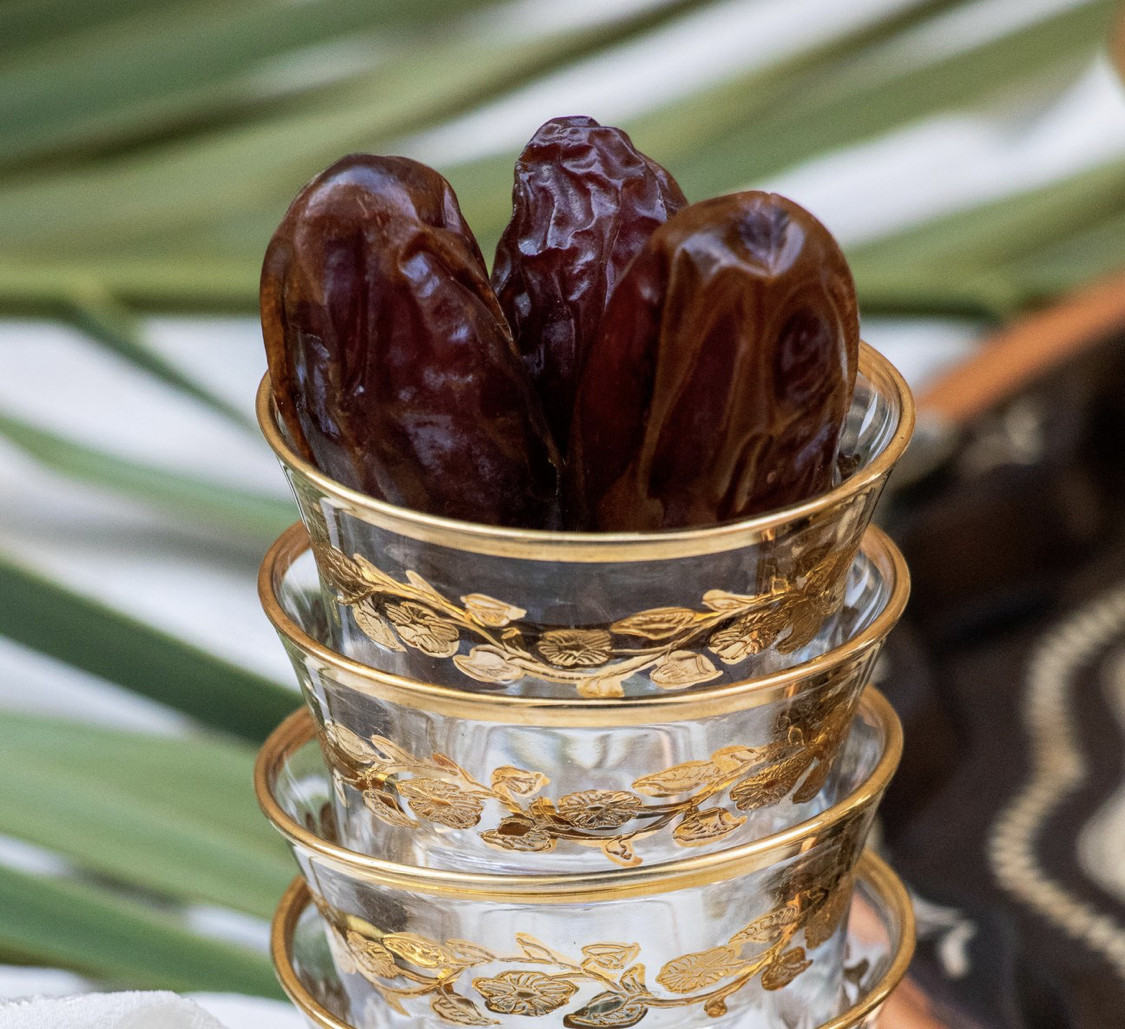WHOLESALE MEDJOOL FRESH CALIFORNIA DATE. 200-LBOXES 11LB. GOLDEN DATES FARM.