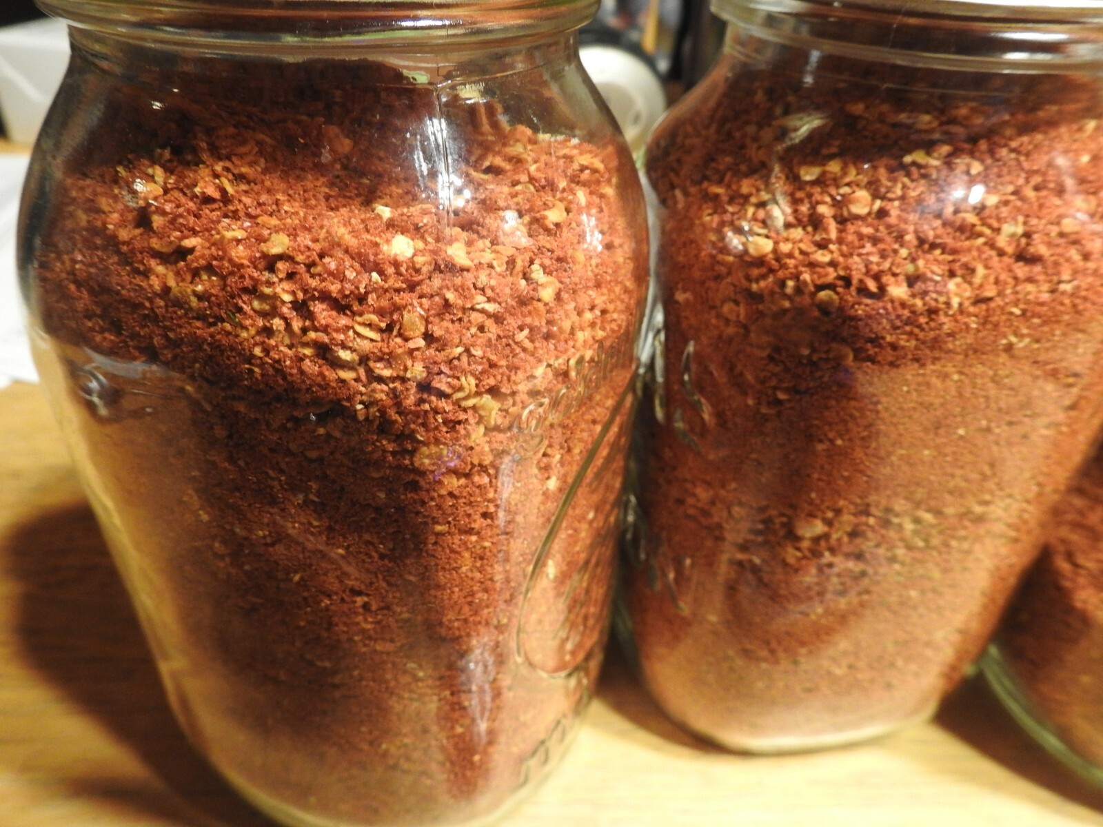 TWO OUNCE Carolina Reaper Pepper Powder, flakes and seeds 56 grams Superhot