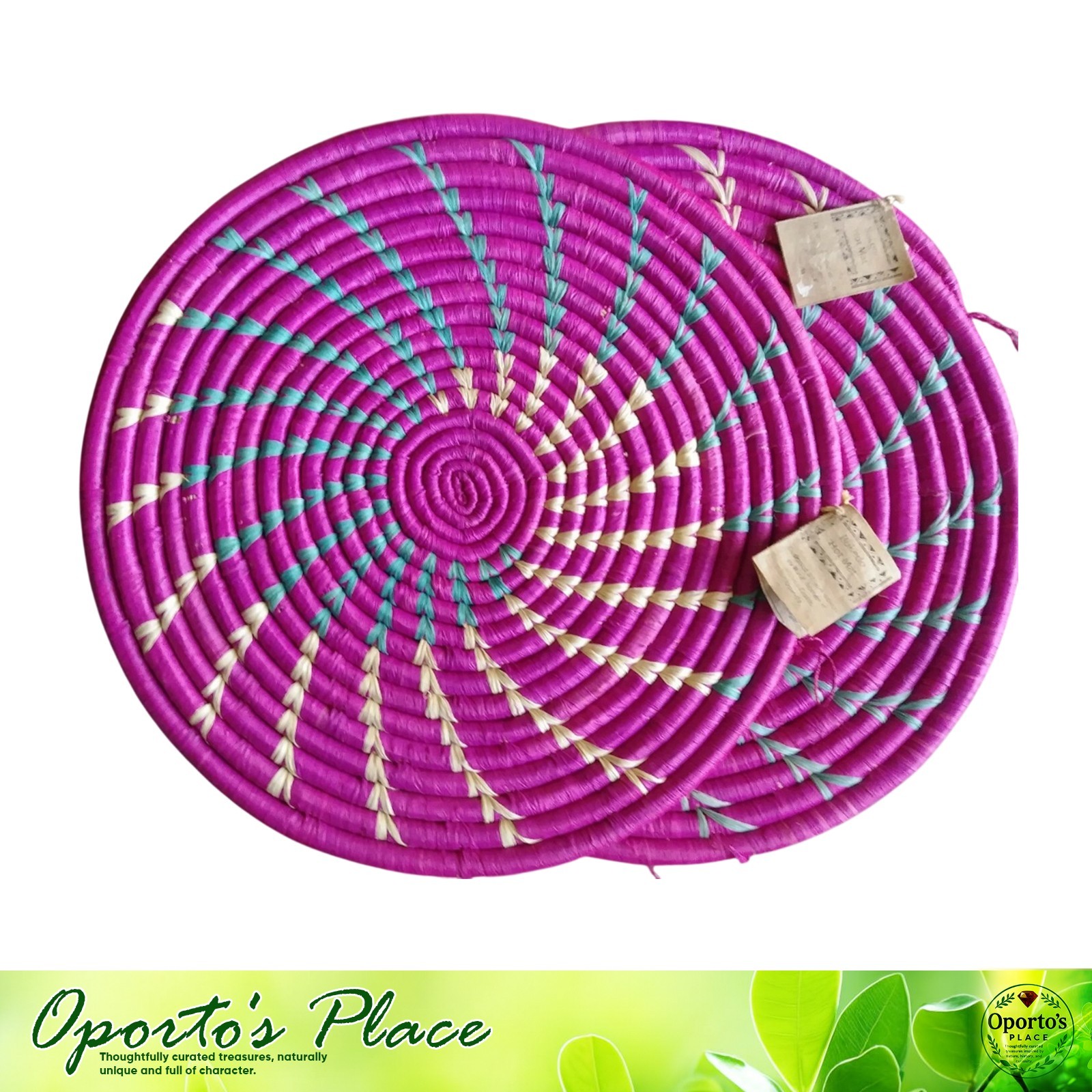 Hot Mat made in Uganda made of banana leaf and raffia pink beige turquois Buked