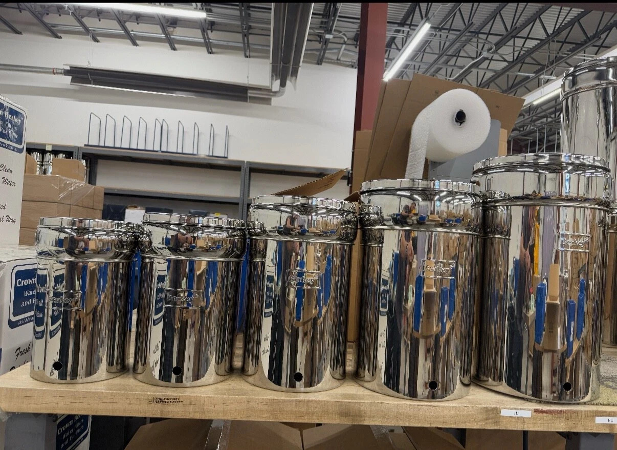 Berkey Water Filter 304 Stainless Steel Replacement Housing with Metal Spigot