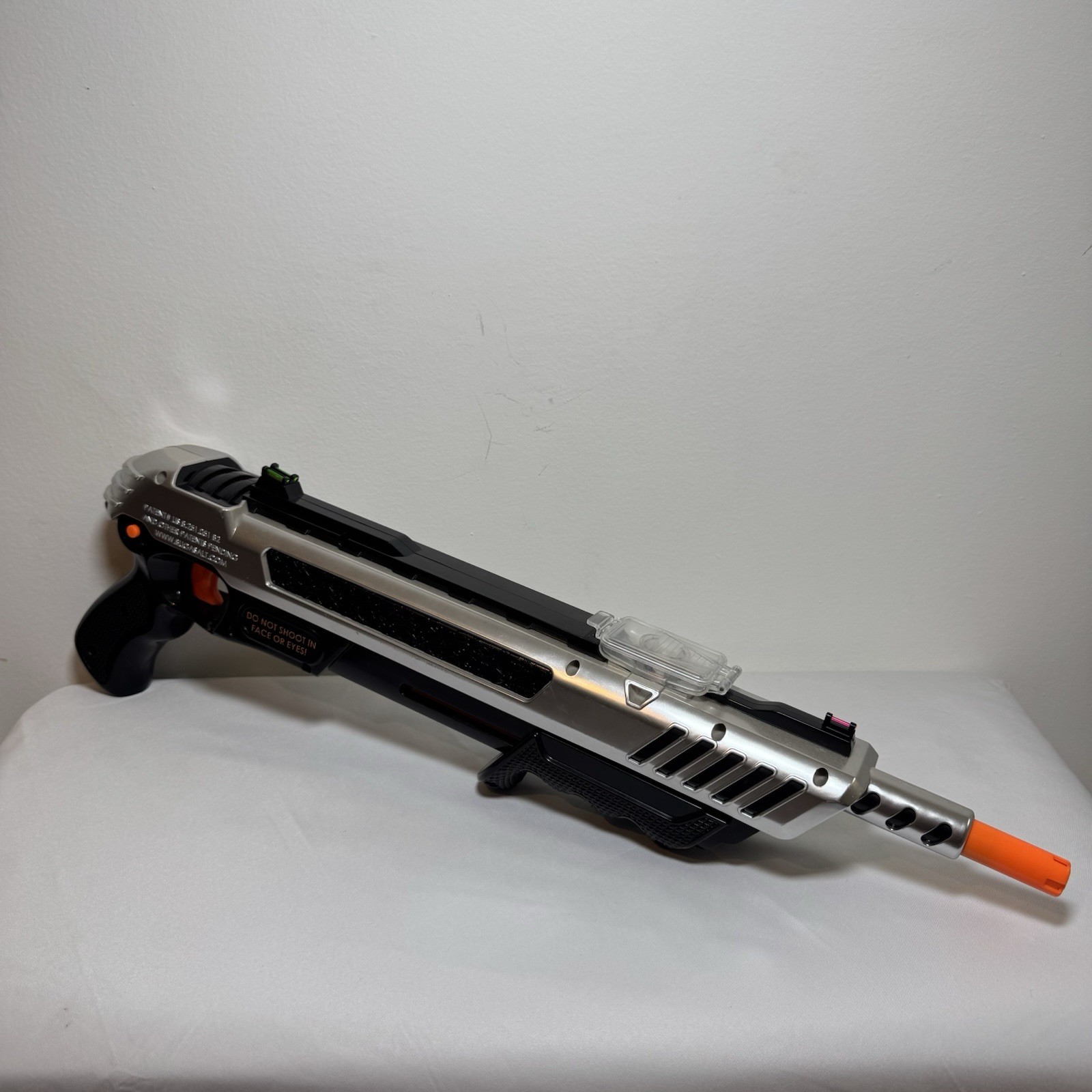 BUG-A-SALT ADVANCED COMBAT FIBER OPTIC 3.0 Silver Bug A Salt Gun Great Condition