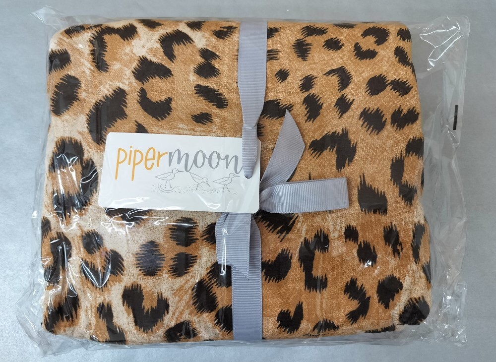 Pipermoon T-Shirt Soft Oversized Adult Swaddle Blanket in Leopard Print 57″x72″