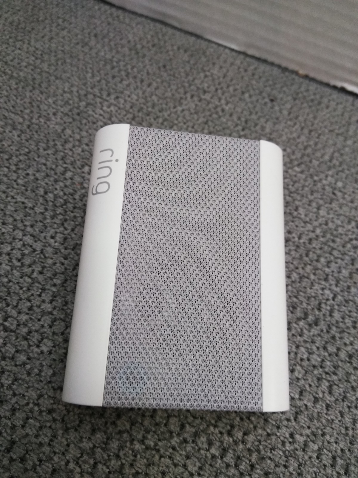 Ring Chime 2nd Generation Plug In Chime for Ring Devices model # 5F67E9