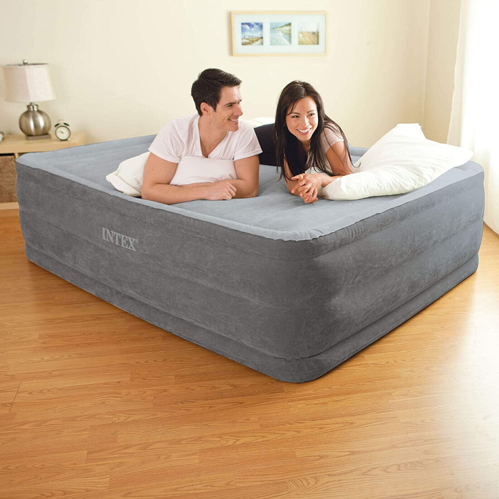 Air Bed Mattress Queen Size 22″ with Built-In Electric Pump Raised Aerobed Intex