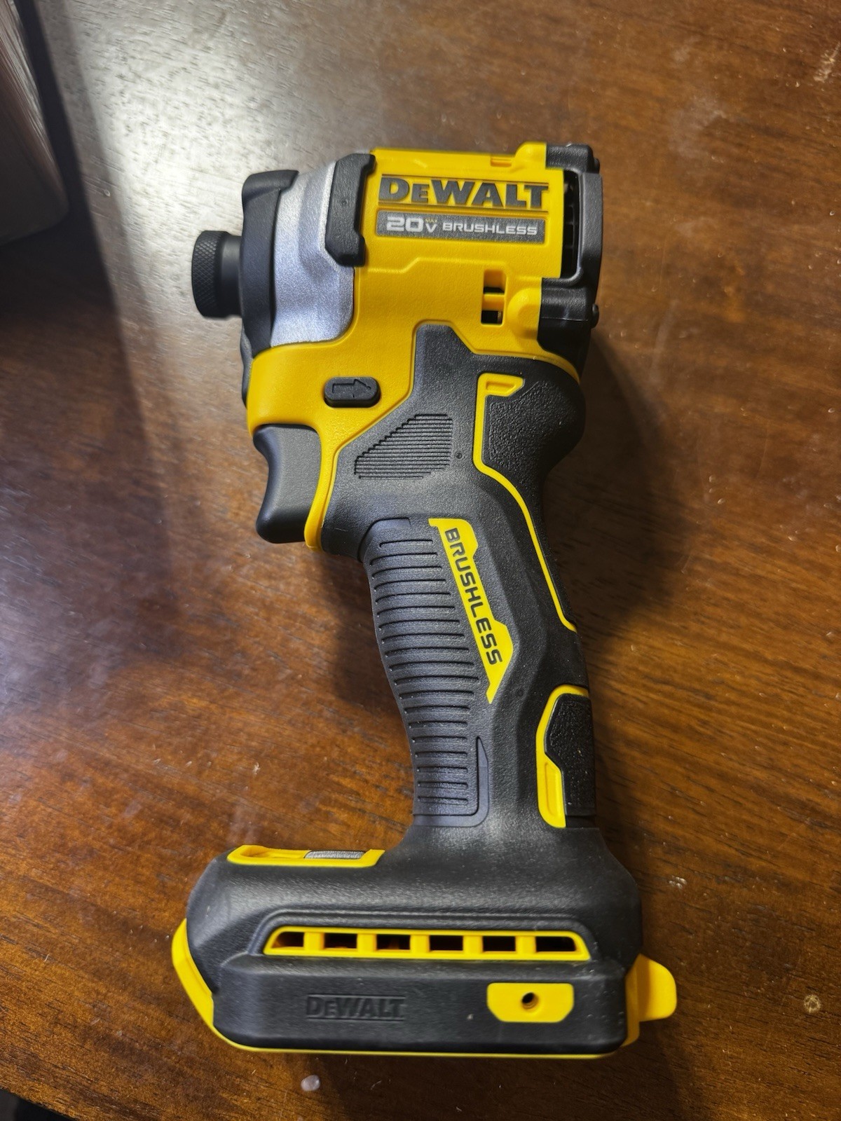 New Dewalt DCF850B 20V MAX Brushless Cordless 1/4″ Impact Driver 3-Speed