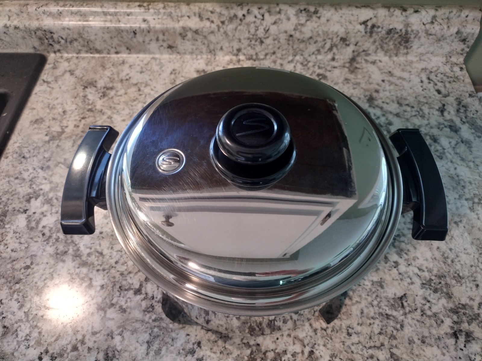 SALADMASTER T-304 SURGICAL STAINLESS STEEL 5 QT OIL CORE SLOW COOKER SA005OCU