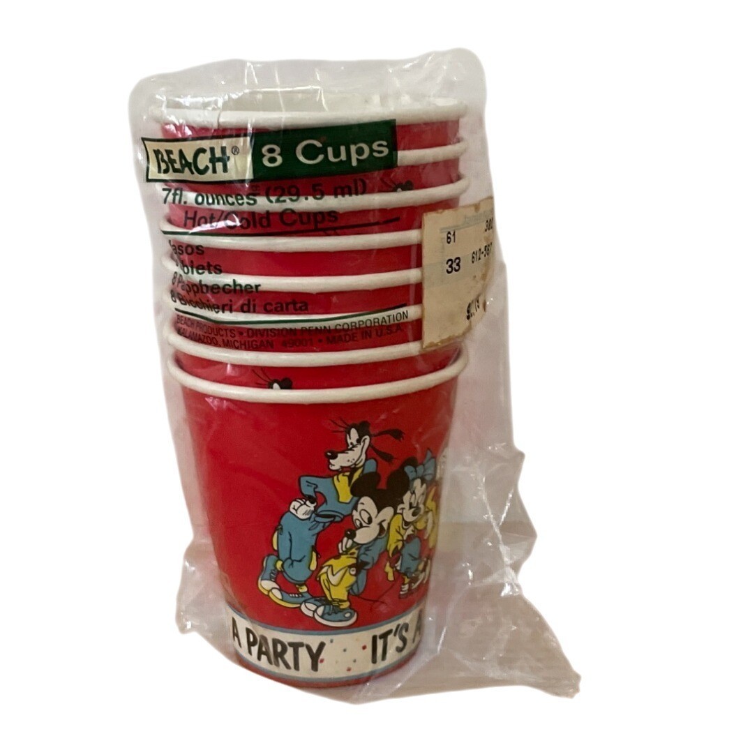 Vtg Beach Disney Mickey and Friends Birthday Party Cups Set of 8 7 fl oz New