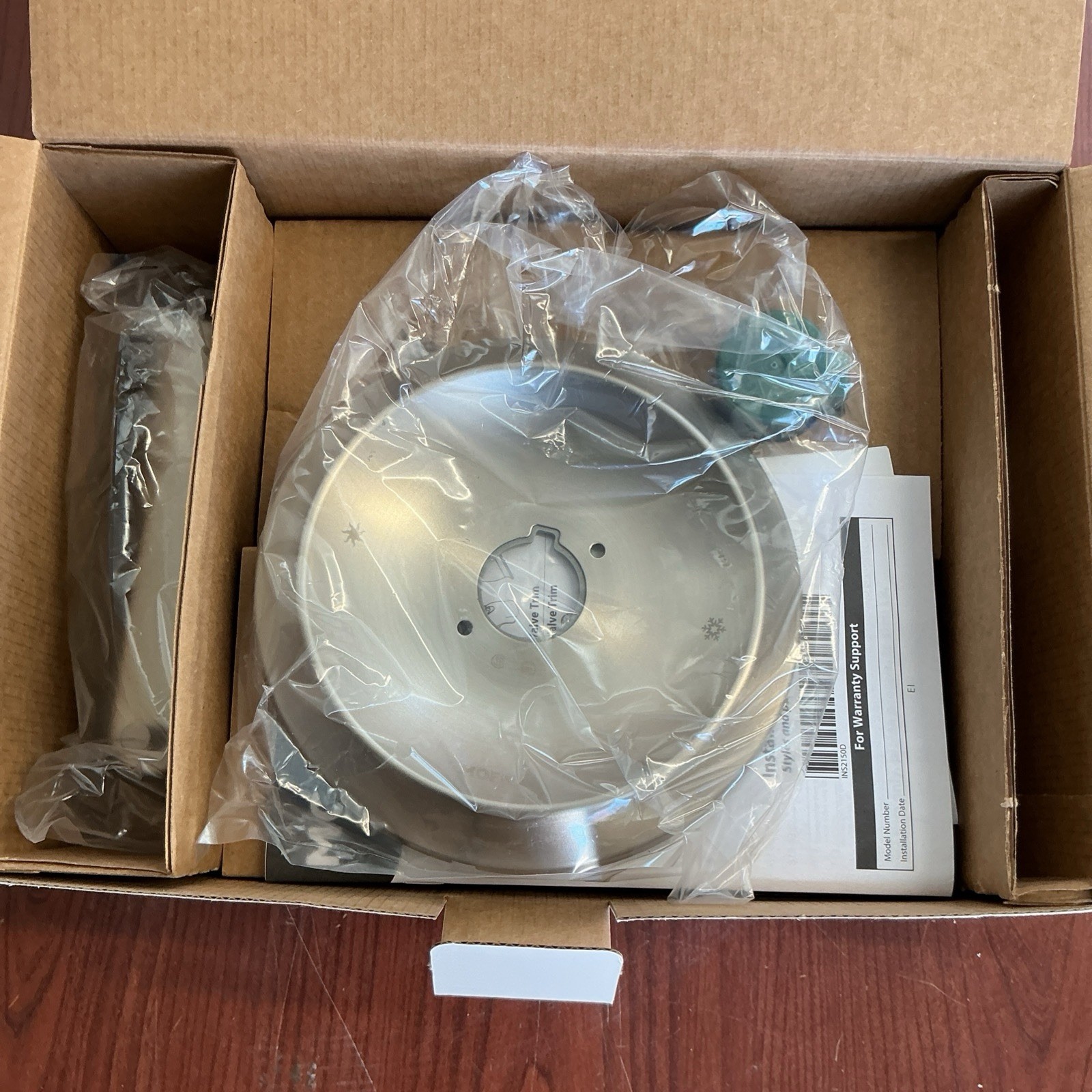 NEW MOEN 82518SRN Spot Resist Brushed Nickel Findlay Tub & Shower Faucet B42