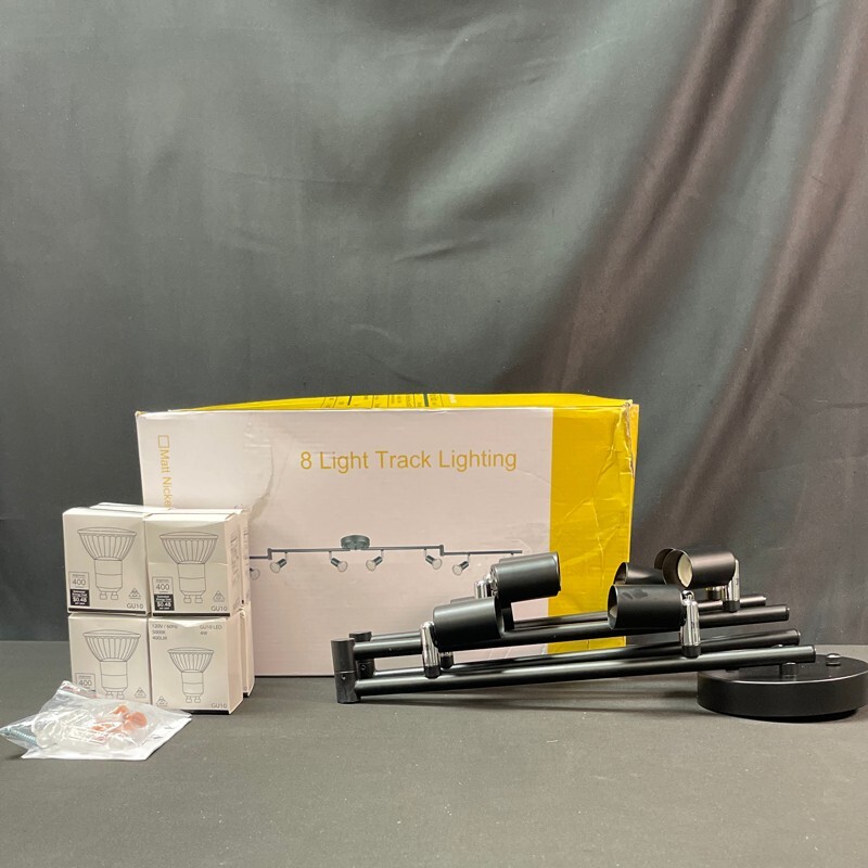 Y9164-8 Black 400 Lumens 120 Volts 60Hz 8-Light Track Light Kit