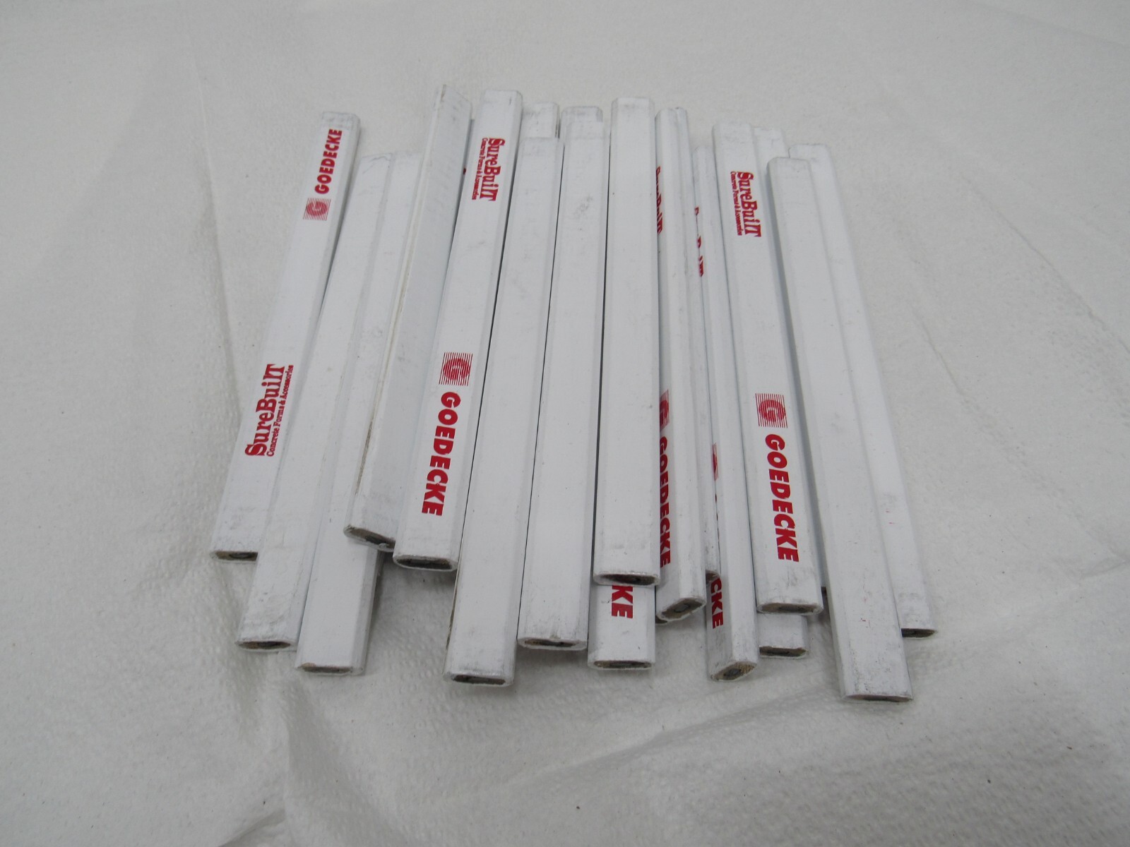 Lot of 25 Branded Carpenter Pencils 7″ Wood Working Pencil