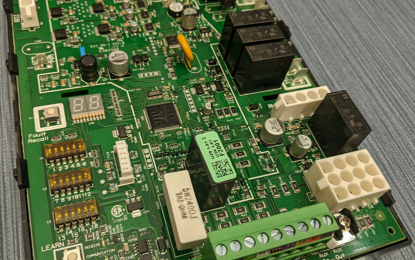 Goodman Amana Daikin Modulating Furnace Board PCBKF202 S9241F2001