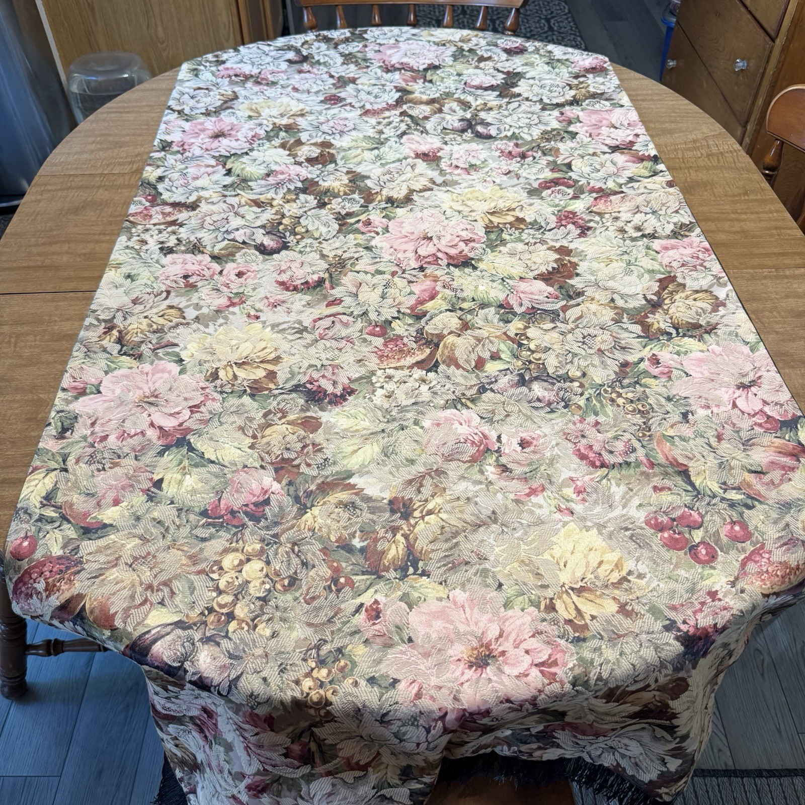 VTG Floral Damask Brocade Table Runner Black Silky Lining Fringe Custom 72×32”