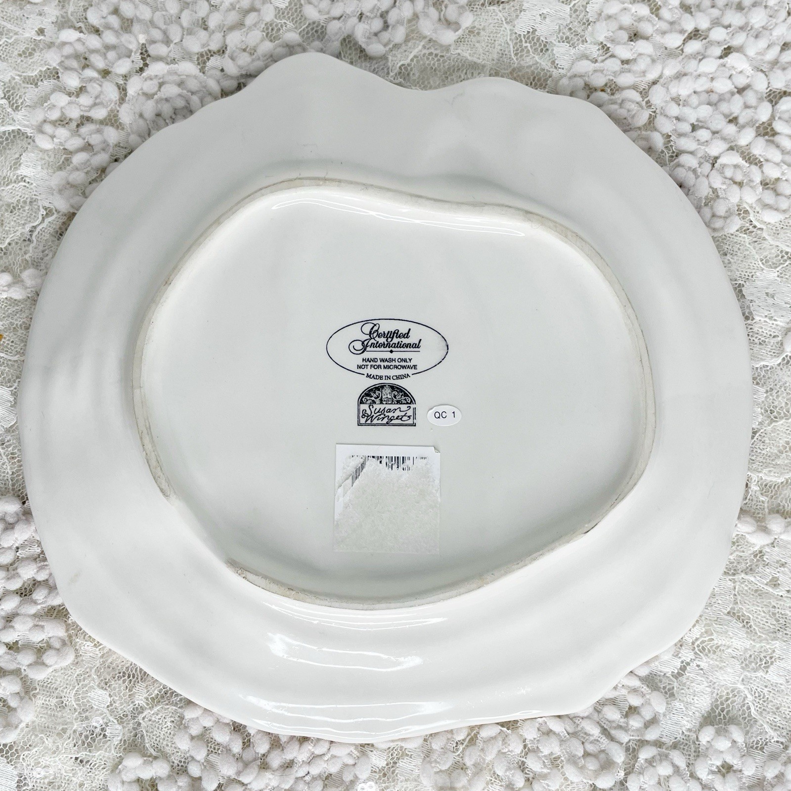 Certified International Fall Harvest Pumpkin Platter Large (approx. 13″ x 14″)