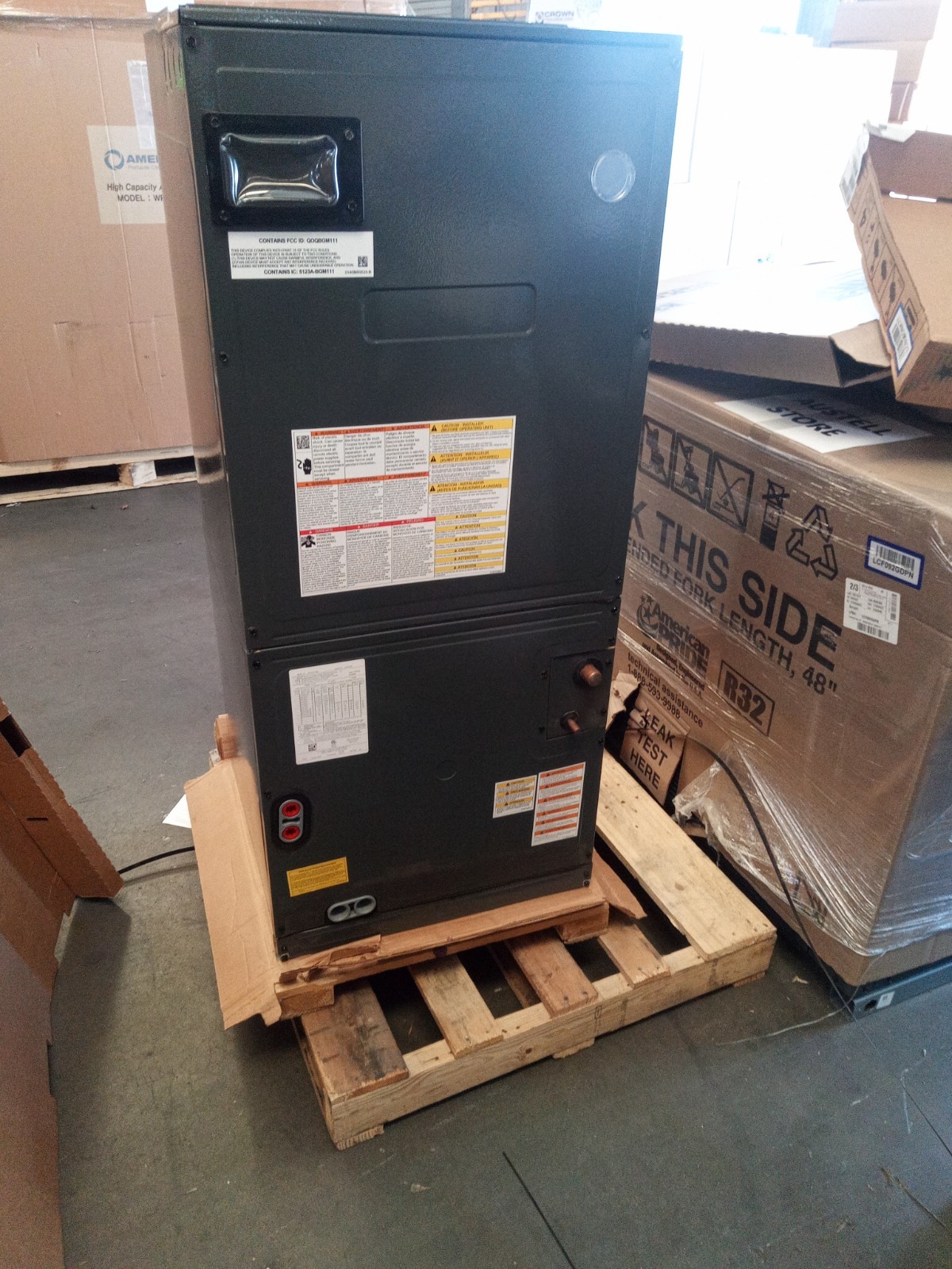 Goodman 3 TON Multi-Positional Air Handling Unit, AVPTC39C14, Scratch & Dent