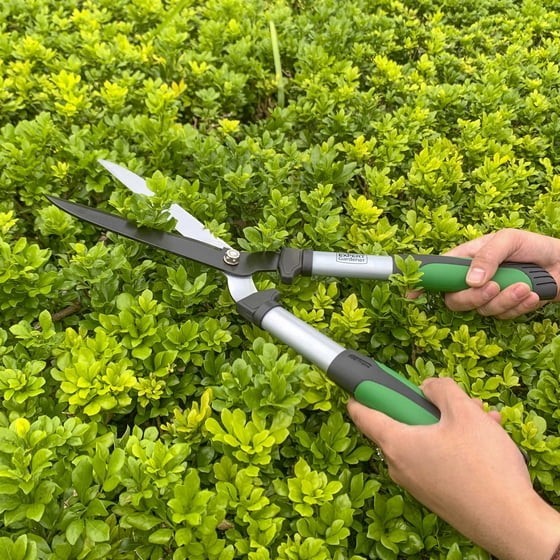 20 Inch Garden Hedge Shears Green and Black Landscape Trimming Scissor