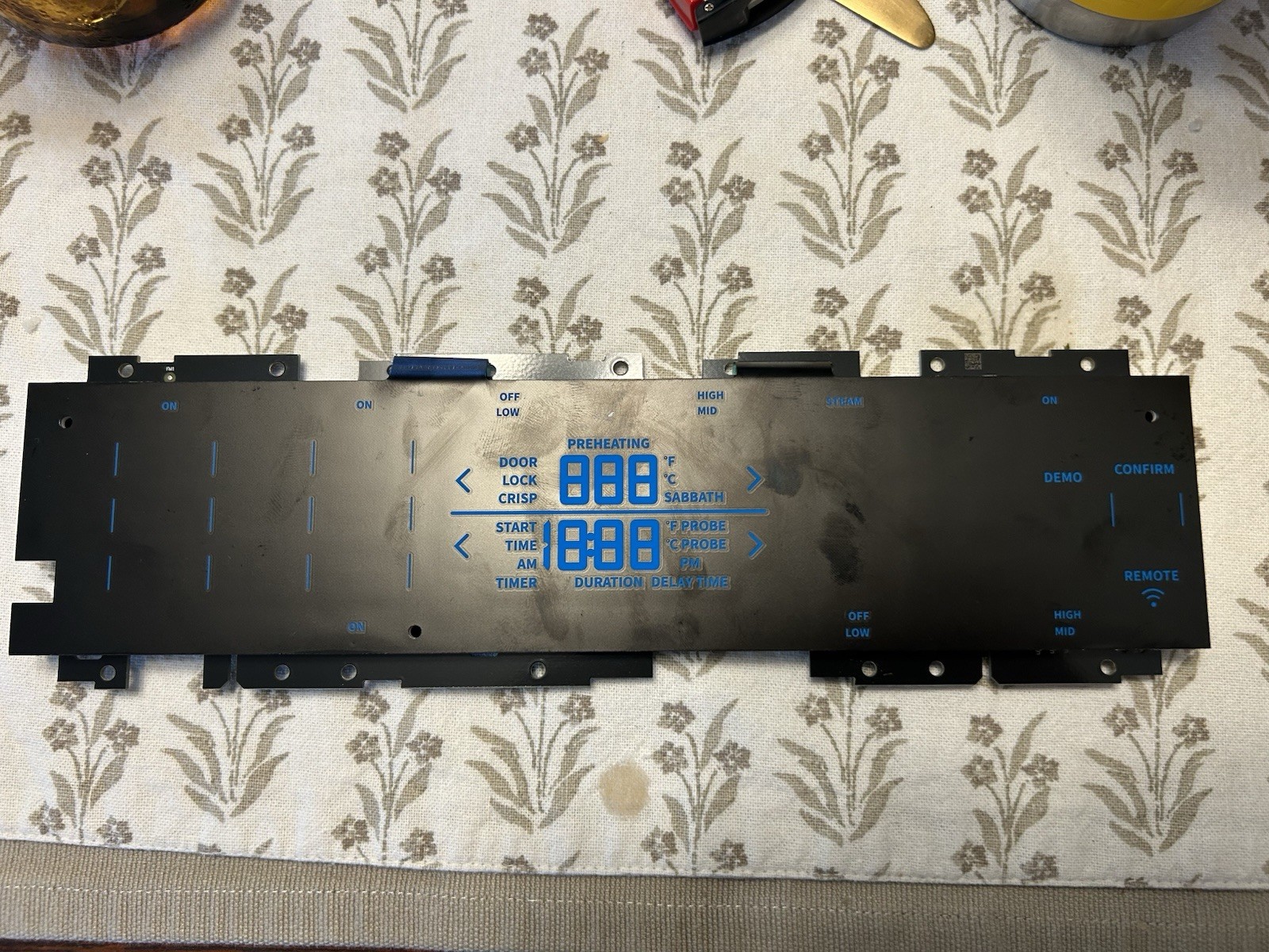 11473396 Hisence MTL/863735/USER INTERFACE IL+ H-USA TOPB