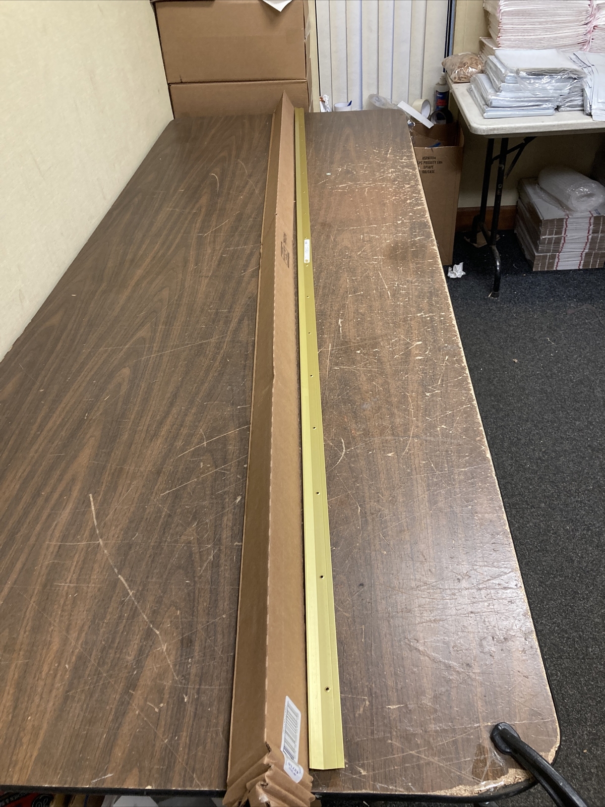 M-D 1.375-in x 96-in Satin Brass Floor Carpet Trim