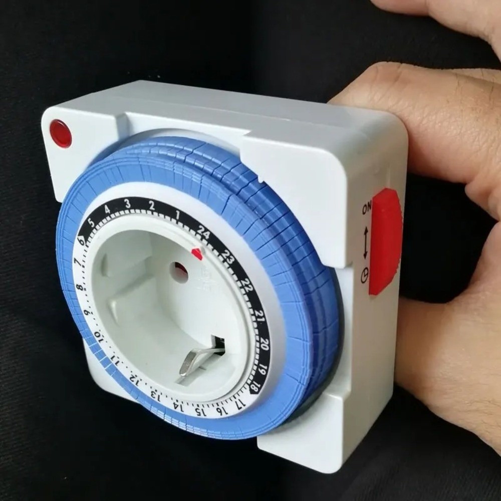24Hours Timer Switch Plug in Mechanical Grounded Programmable Switch Socket